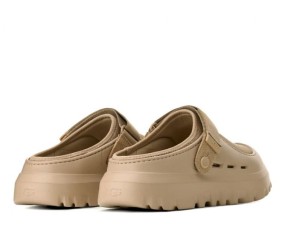UGG Colour Dark Sand