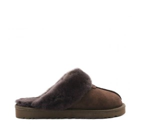 UGG Slippers Scufette Chocolate