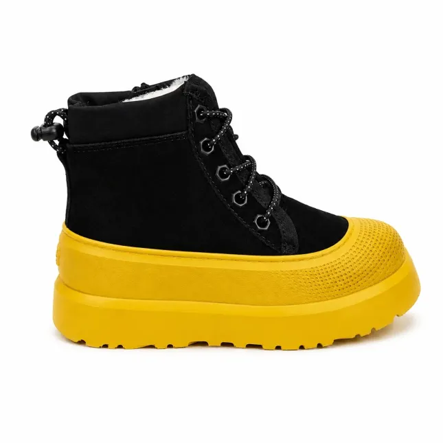UGG Kids Neumel Hybrid Black Summer UGG Kids Neumel Hybrid Black Summer
