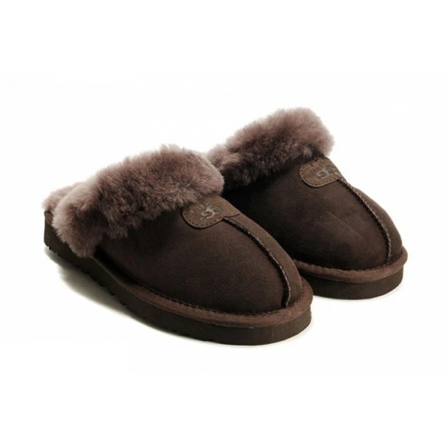 UGG Slippers Scufette Chocolate