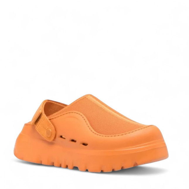 UGG Colour Dark Apricot