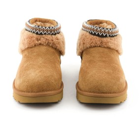UGG Ultra Mini Lack Maxi Curly Boot Chestnut