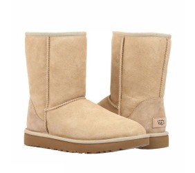 UGG Classic Short II Sand
