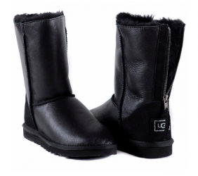 UGG Classic Short Zip Metallic Black