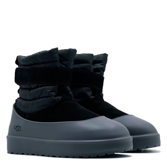 UGG Mens Classic Short Pull-On Black