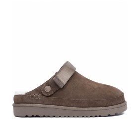 UGG Goldenstar Clog Chocolate