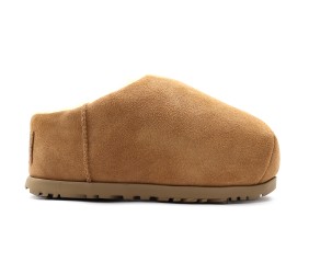 UGG Pumped Slide Chestnut