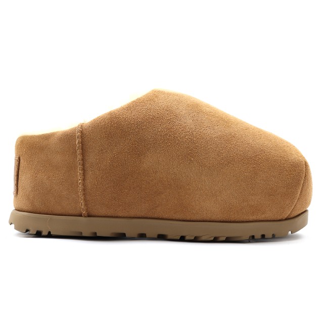 UGG Pumped Slide Chestnut