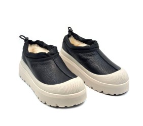 UGG Tasman Hybrid Leather Black