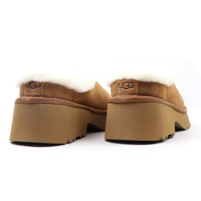 UGG New Heights Cozy Clog Chestnut